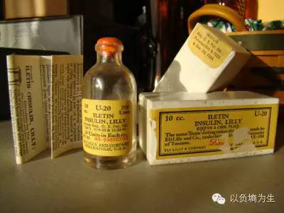 第一支商業化的牛胰島素注射液，商品名因蘇林/Iletin (Insulin, Lilly)